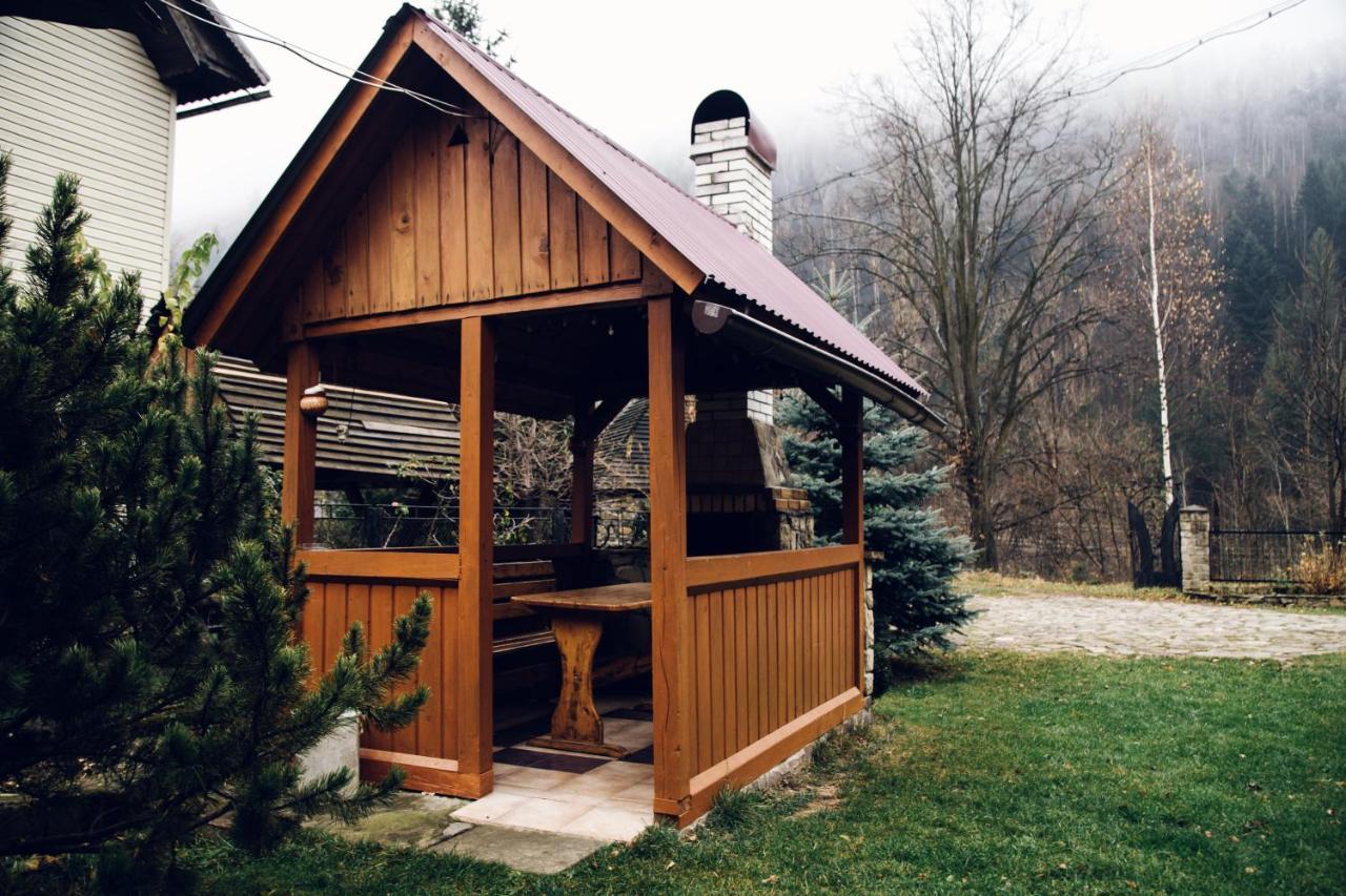 Cottage Nezabudka Yaremche Ngoại thất bức ảnh